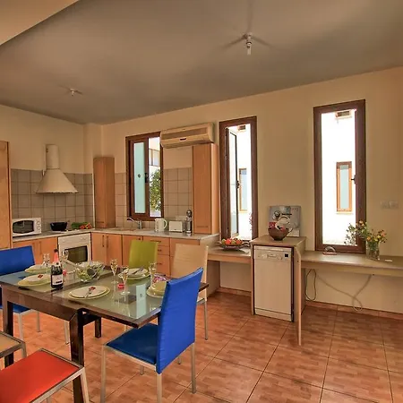 Villa Donatella Protaras